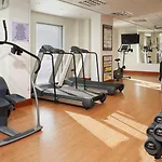 Szálloda Crowne Plaza Dublin By Ihg 4*