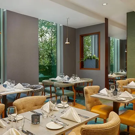 Crowne Plaza Dublin By Ihg Hotel