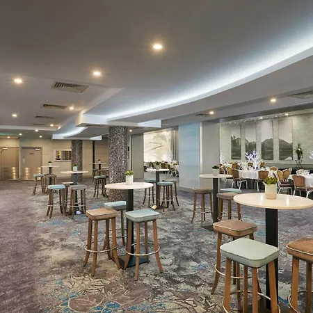 Hotel Crowne Plaza Dublin By Ihg