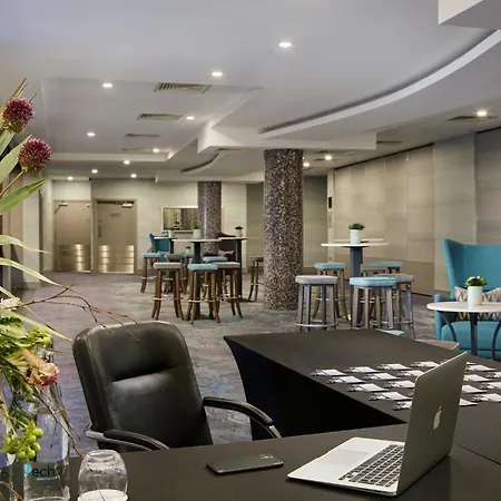 Crowne Plaza Dublin By Ihg Blanchardstown
