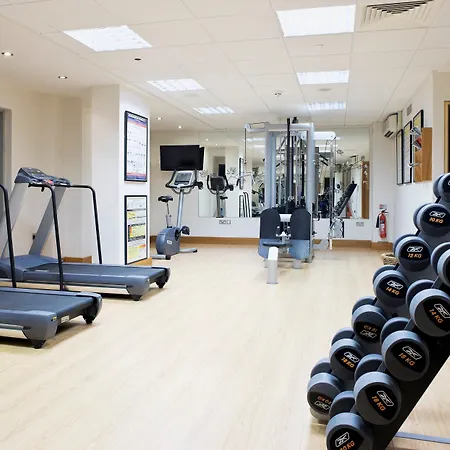 都柏林皇冠假日酒店布兰查 布兰察斯镇