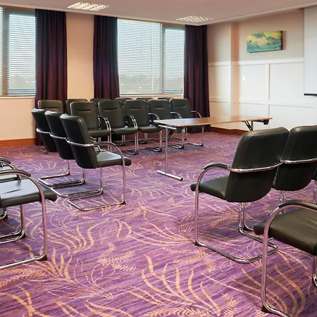 都柏林皇冠假日酒店布兰查 酒店 布兰察斯镇