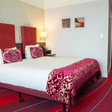 都柏林皇冠假日酒店布兰查 4* 布兰察斯镇