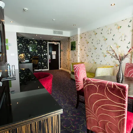 都柏林皇冠假日酒店布兰查 4* 布兰察斯镇