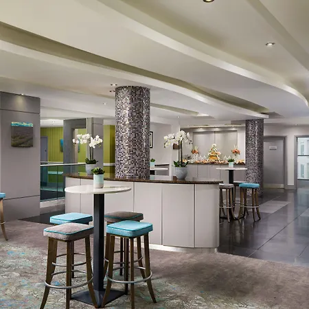 Hotel Crowne Plaza Dublin By Ihg