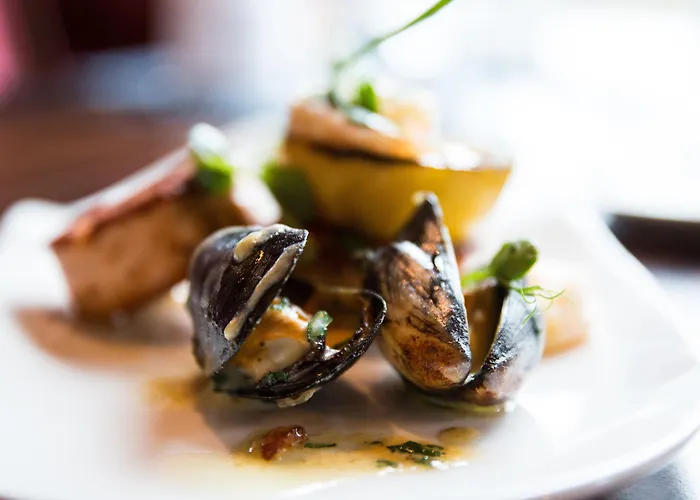 Отель Crowne Plaza Dublin By Ihg 4*