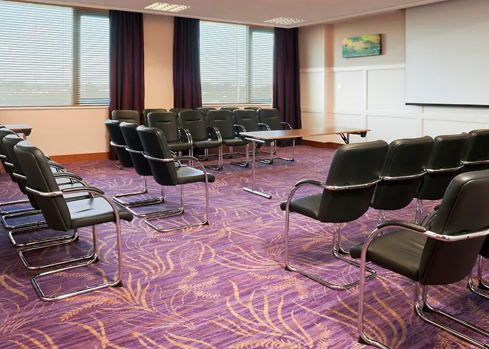 Crowne Plaza Dublin By Ihg Отель Бланчардстаун