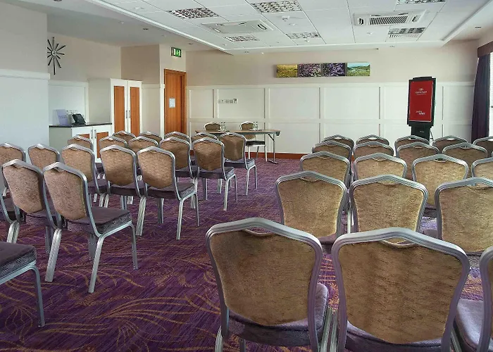 Crowne Plaza Dublin By Ihg 4*