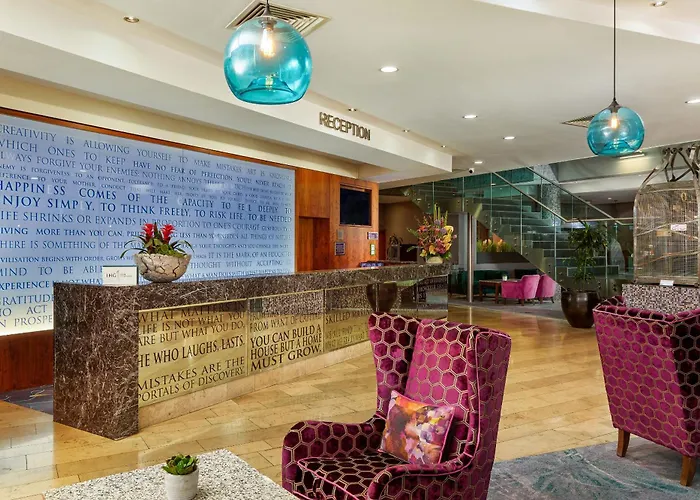 Hotell Crowne Plaza Dublin By Ihg 4*